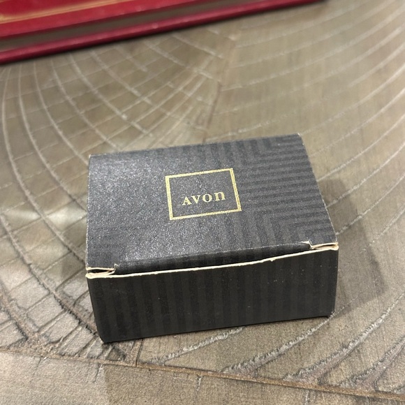 Vintage Avon October Birthstone Heart Drop Earring Set - gold - circa 1992! - Picture 3 of 4